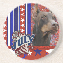 4. Juli Kracher - Dobermann - Rot - felsig Bierdeckel