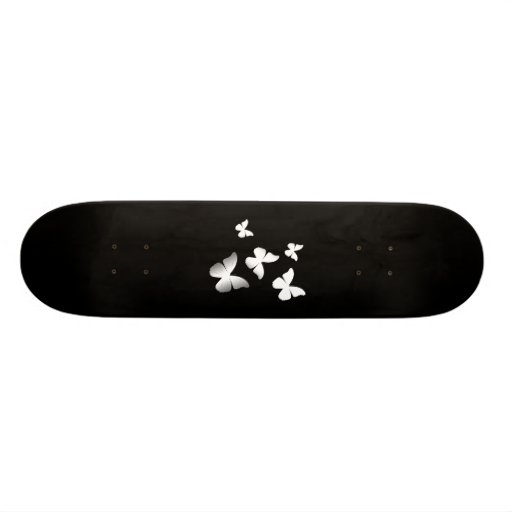 5 weiße Schmetterlinge Skateboard Deck