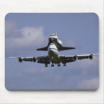 747 und Shuttle ankommend, Ottawainternational-Luf Mousepad