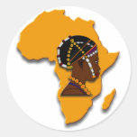 Afrikanische Frau auf dem Kontinent Runder Sticker