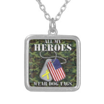 Alle meine Held-Abnutzungs-Hundeplaketten - Camouf Selbst Gestalteter Schmuck