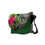 Alles ist aufkommende Rosen Kuriertasche