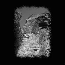 Altes Gebäude. Steinwände mit Fenster Fotoskulptur