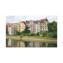 An der Donau... Gespannte Galeriedrucke