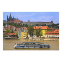 Ansicht von Pragschloss und -stadt durch die Molda Kunst Foto