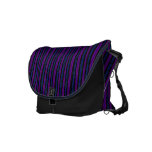 Aquamarine lila Streifen metallisch Kuriertasche