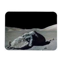 Astronaut und Fahrzeug Apollo 17 auf dem Mond Rechteckige Magnete