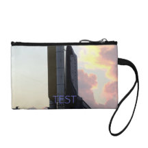 Au Wristlet