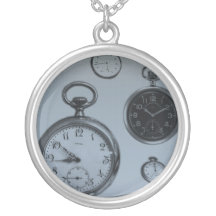 Aus Zeit heraus Schmuck