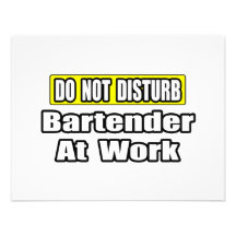 Barkeeper bei der Arbeit Personalisierte Einladungskarten