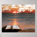 Bibel auf dem Strand Plakatdruck
