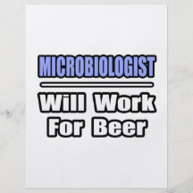 Biologe… arbeitet für Bier Bedruckte Flyer
