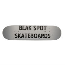 BLAK STELLEN-SPRÜHFARBE SKATEBOARD DECK