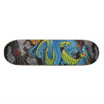 Blauer chinesischer Drache auf Schwarzem Skateboarddecks