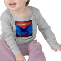 Blauer Schmetterling verwandeln den multi Sonnenun T-shirts
