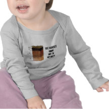 Boden-Wissenschaftler können schmutzig erhalten Tshirts