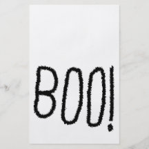 Boo! Gezackte gotische Schriften. Halloween Personalisierte Flyer
