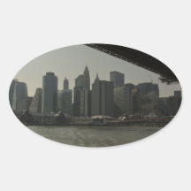 Brooklyn-Brücke durch Boot Ovale Aufkleber