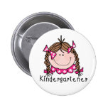 Brünetter MädchenKindergartener Button