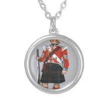 Cameron-Hochländer 002.jpg 1810 Personalisierter Schmuck