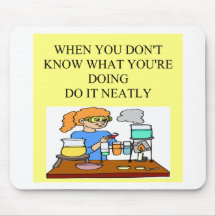 Chemieform über Substanz Mousepads