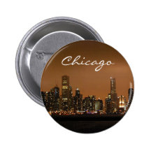 Chicago-Skyline nachts am Marine-Pier Anstecknadel