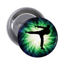 Cooler Karate-Tritt Anstecknadelbutton