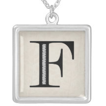 Damast-Buchstabe F - Schwarzes Selbst Gestalteter Schmuck