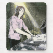 Dame DJ Mousepads