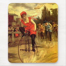 DAMEN-VINTAGES FAHRRAD, DAS FAHRRAD-RENNEN LÄUFT MOUSEPAD