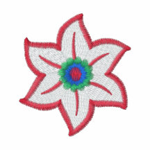 Das T-Shirt der Blume gestickten Frauen