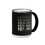 Das Tennis der Becher-Frauen 1 Weiß auf Dunkelheit Kaffee Tasse