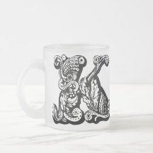 Dekorativer Monogramm-Becher Haferl