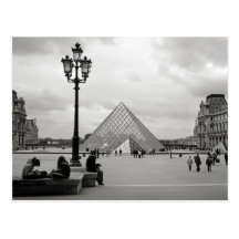 Die Louvre-Glaspyramide-Postkarte