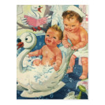Die Vintagen Kinder, die w spielen, sprudelt in de Postkarte