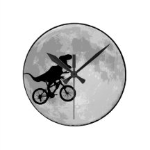 Dinosaurier-Fahrrad u. Mond Wanduhren
