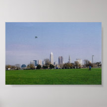 Drachen über Cleveland Posterdrucke