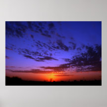Dunkler Himmel Plakate