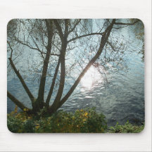 Ein Herbsttag am See Mousepad