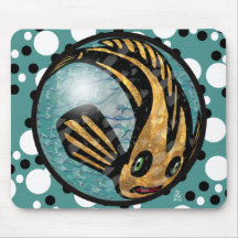 Ein hübsches Fischartig-Aussehendes Koi Mousepads