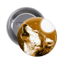 Einsamer Wolf, der am Mond heult Anstecknadelbutton