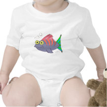 Einzigartiger bunter Fisch-Cartoon mit Blasen Tshirt