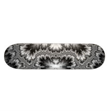 Eisblumenmandelbrot im Nebel Skate Board