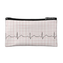 EKG Herzschlag auf Zeichenpapier mit Maßeinteilung