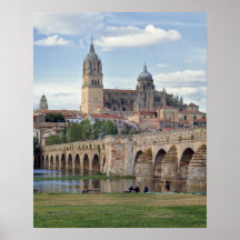 Europa, Spanien, Salamanca. Die römische Brücke vo Plakat