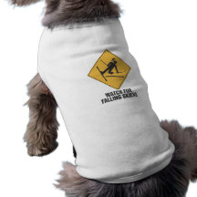 Fallende Skifahrer Hunde-t-shirt