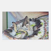 Fische angezeigt auf Eis im Gemischtwarenladen Rechrteckaufkleber