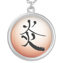Flamme, Kanji-Piktogramm-Halskette