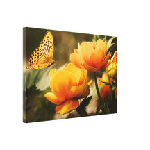 Flug des Schmetterlinges auf Blumen Gespannte Galerie Drucke