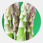 Frischer Spargel auf grünem Hintergrund Sticker
